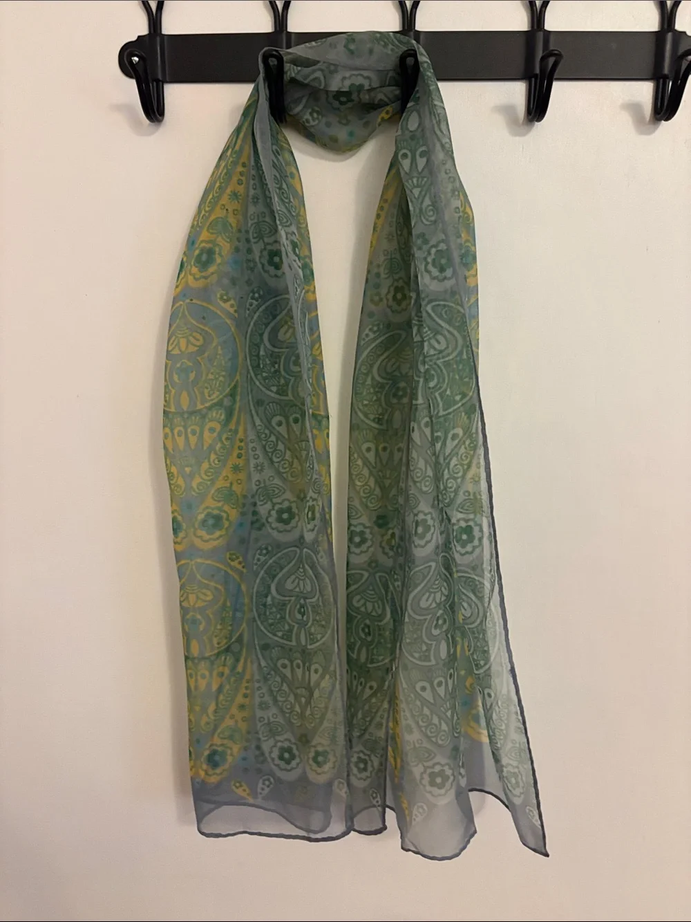 Vintage Lightweight Green Paisley Chiffon Scarf